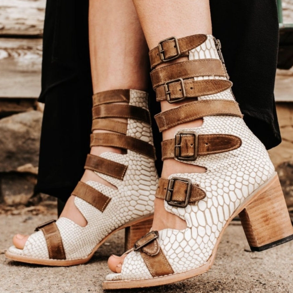 FreeBird Bond White Snake Bootie size 9